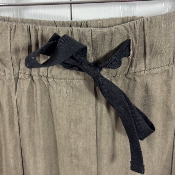 Aritzia Babaton Erroll pants - Picture 5 of 10